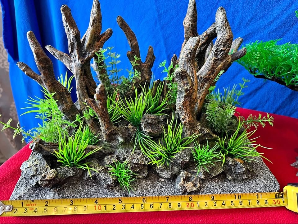 Aquarium Decorations: Resin Stone, Wood, Grass, Big Tree Set