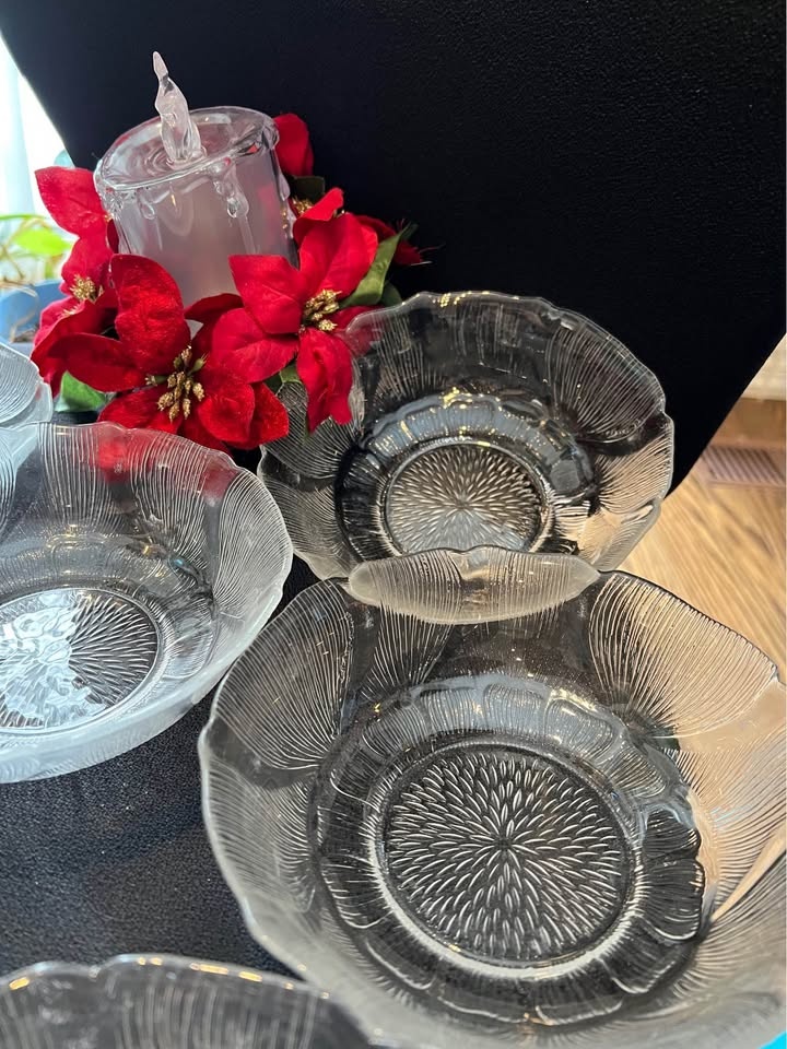 Stylish plates & saucers - photo 5
