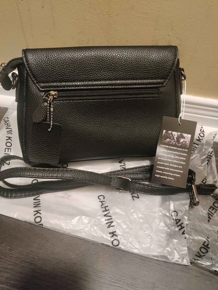 Brand new black color genuine leather hand bag for women - photo 5