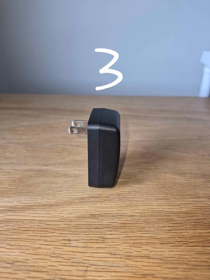 Charger adapters - photo 5