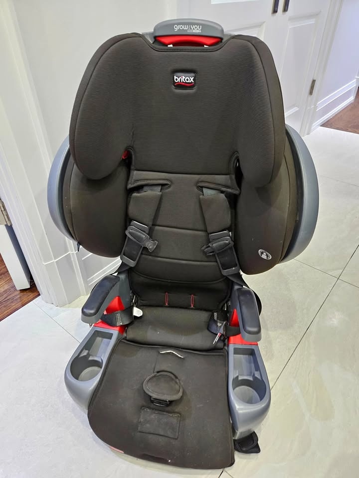 Britax Grow With You Click Tight Harness-2-Booster Car Seat - $2