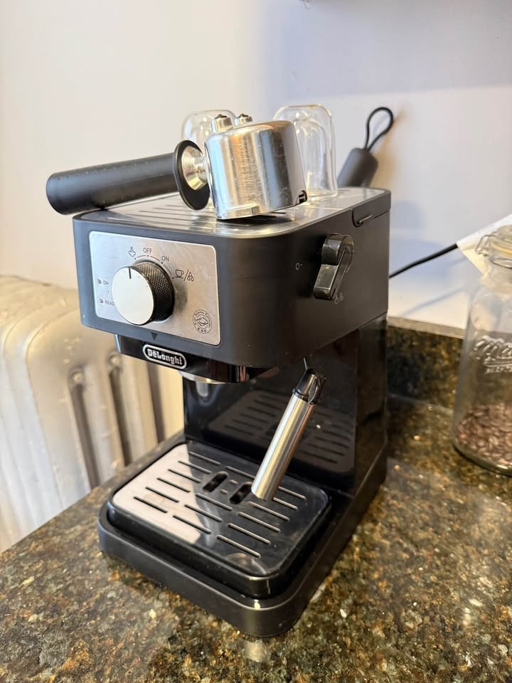 De'Longhi Stilosa Manual Espresso Machine - photo 2