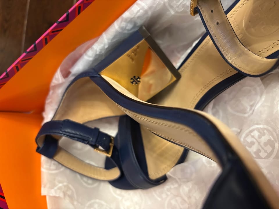 Tory Burch NEW in box Navy Cecile 55mm Sandal (size 6.5) - photo 5
