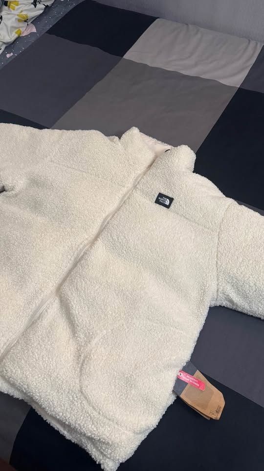 TNF REVERSIBLE PUFFER JACKET - photo 4
