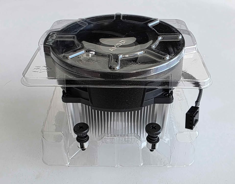 AMD Ryzen 5 3600x Processor + Wraith Spire Cooler (New) - photo 5