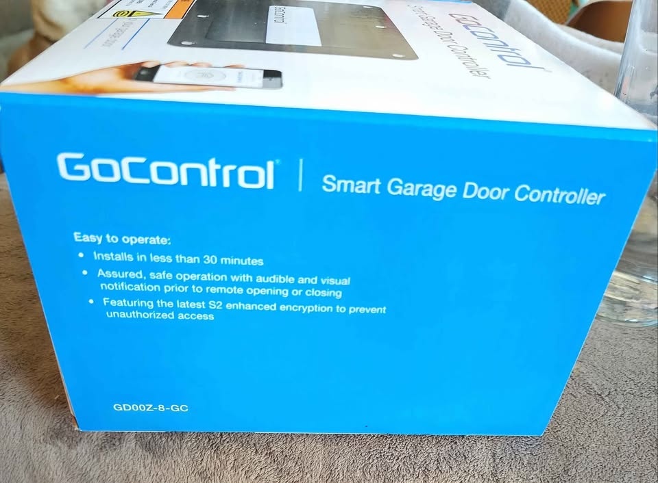 Smart Garage Door Controller - GoControl GD00Z-8-GC - photo 2