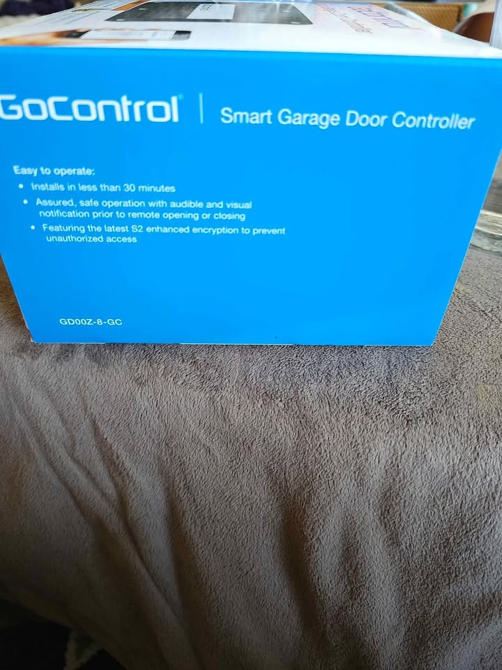 Smart Garage Door Controller - GoControl GD00Z-8-GC - photo 3