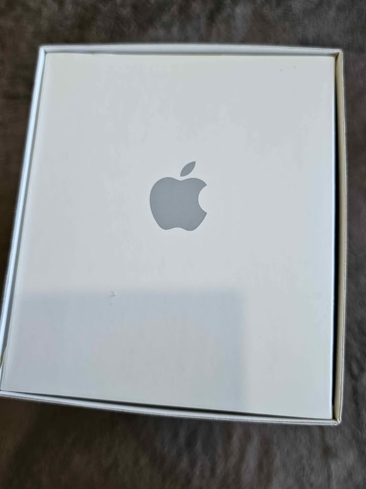 Apple TV 3rd Generation - photo 3