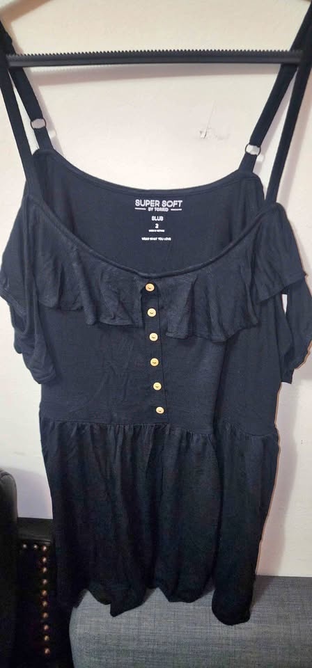 Torrid Off the Shoulder Baby Doll Top - Size 2