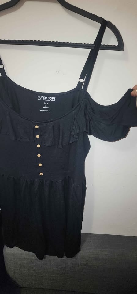 Torrid Off the Shoulder Baby Doll Top - Size 2 - photo 3
