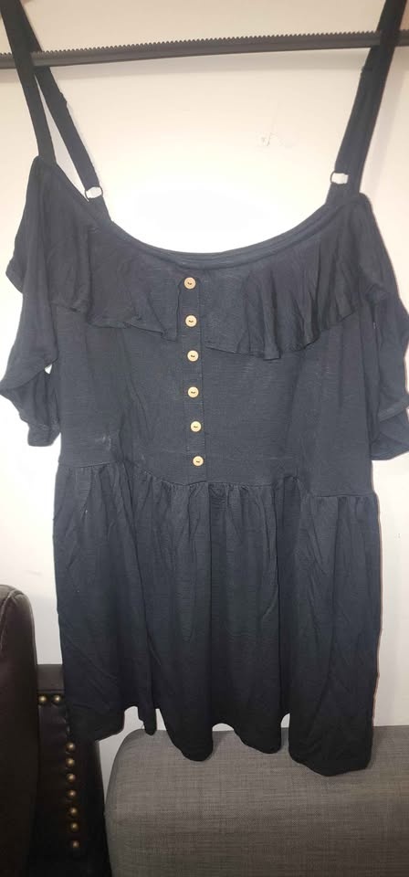 Torrid Off the Shoulder Baby Doll Top - Size 2 - photo 5