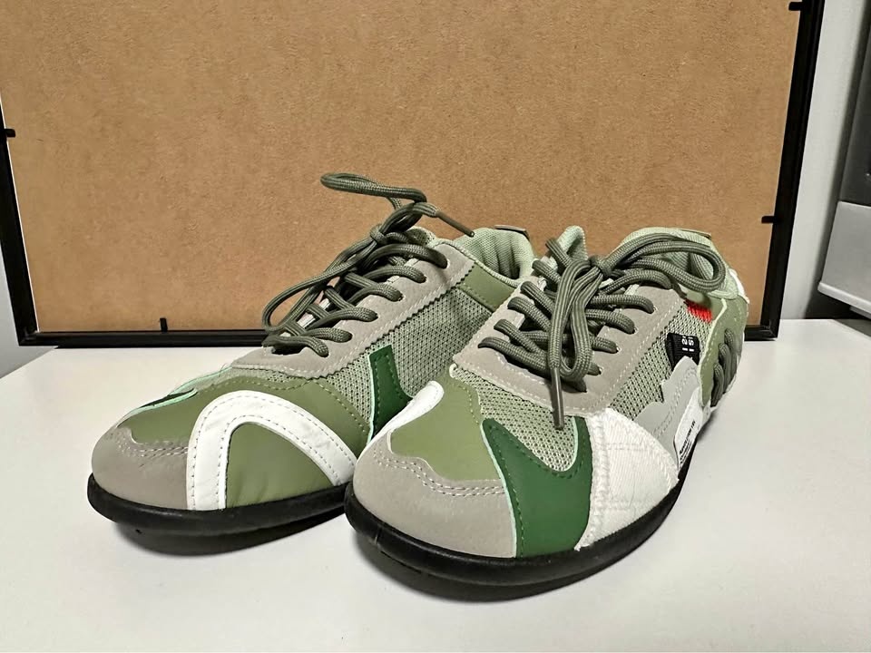 MOVING SALE! Fun Green Pattern Shoes