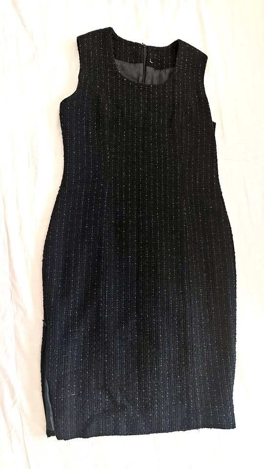 Elegant Black Tweed Sleeveless Dress - Subtle Shimmer