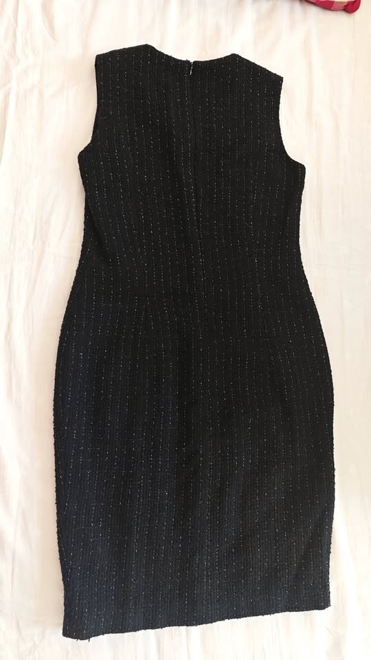 Elegant Black Tweed Sleeveless Dress - Subtle Shimmer - photo 2