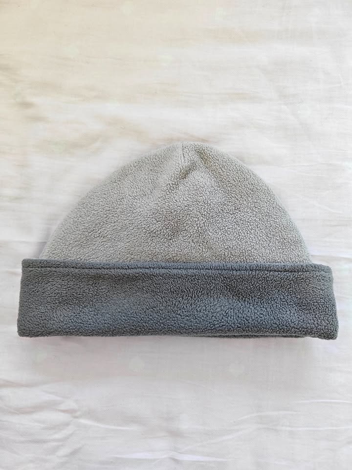 Two-Tone Fleece Beanie - Grey - Excellent Condition