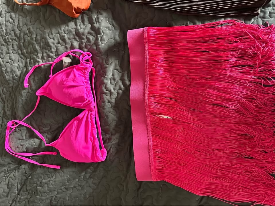Womens Outfits L/XL Swim, Rave, Carnival, Vacation - photo 3