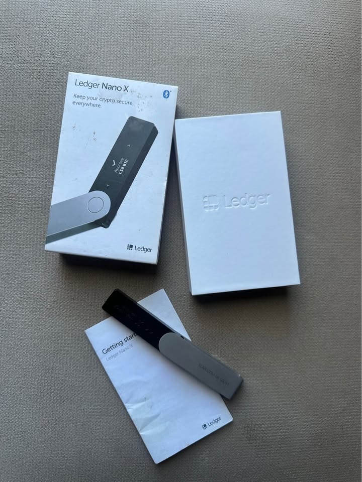 Ledger Nano X Crypto Storage - photo 2