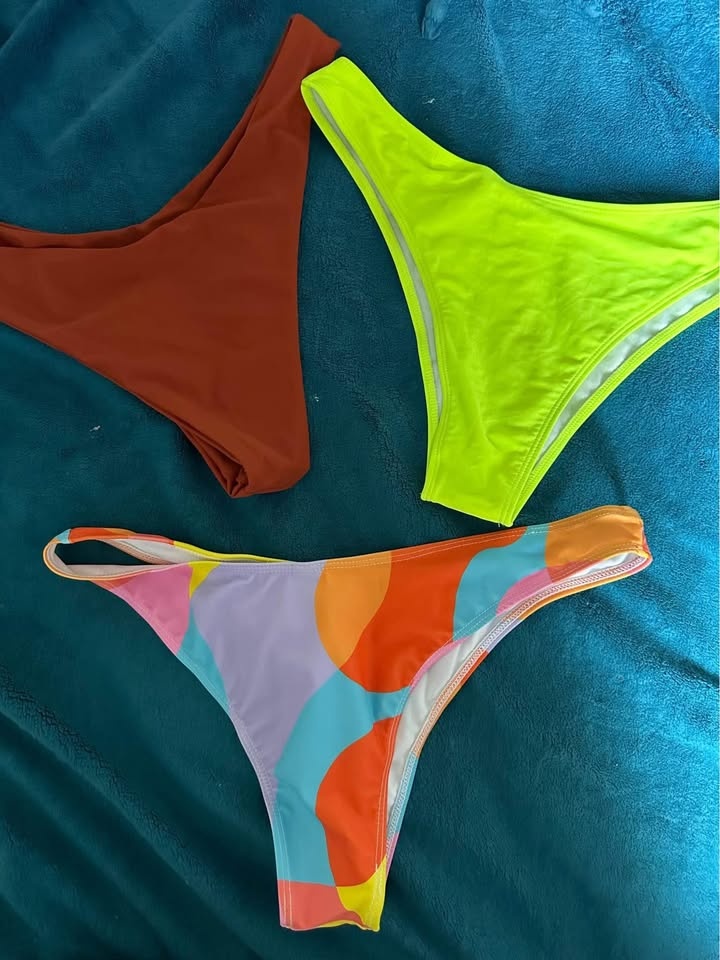 New women’s bikini bottoms (large)
