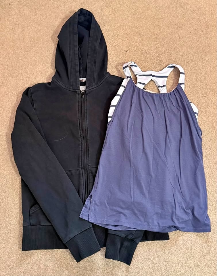 Girls size 5 sweater and tank top