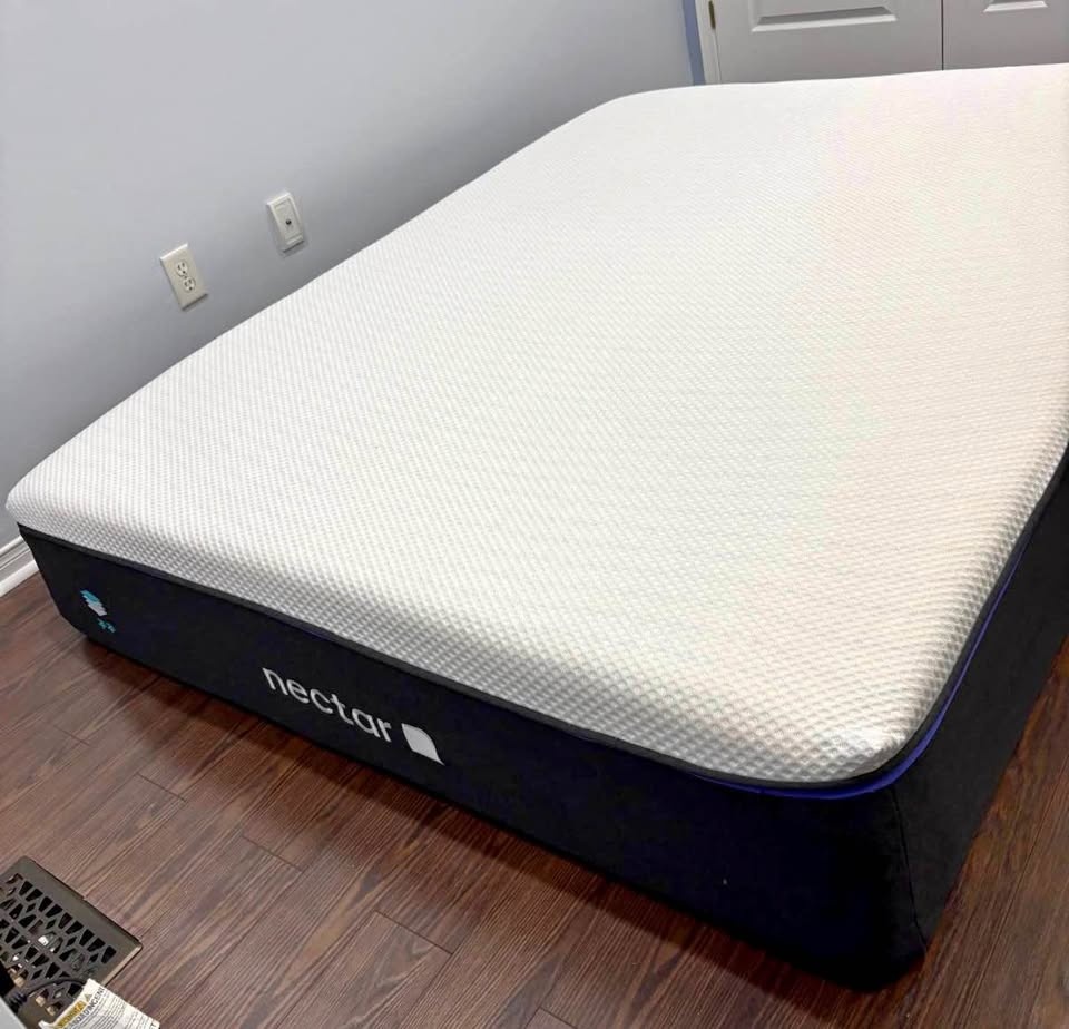 New Nectar Queen Mattress - photo 3