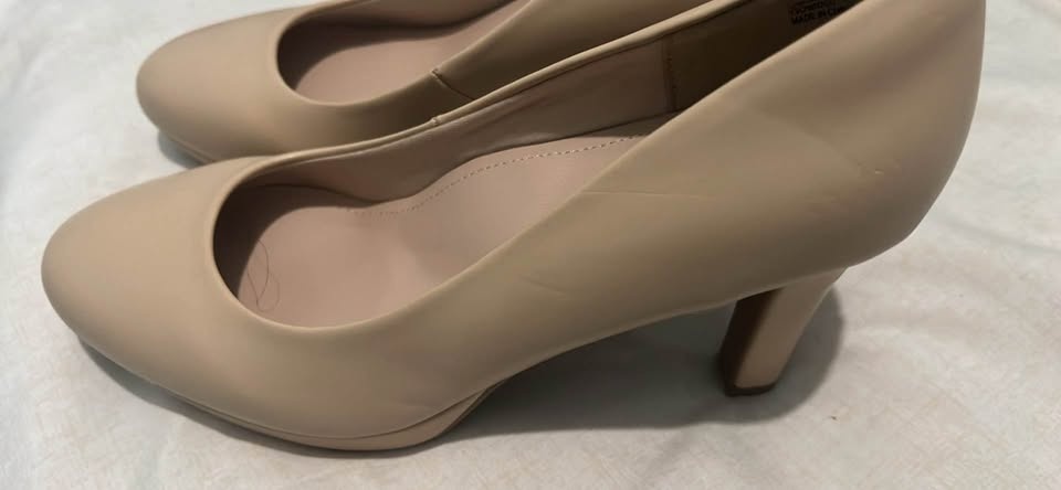 DREAM PAIRS Women's Kucci Classic Fashion Pumps Size 9 - photo 2