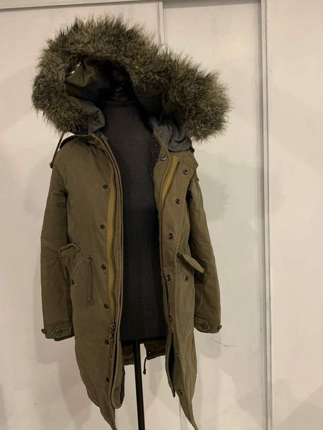 Aritzia TNA Military Edition Hooded Parka w/ Removable Lining - photo 4