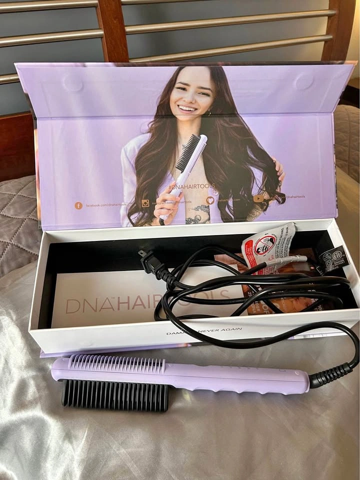 DNA Hair Styling Comb / Straightener
