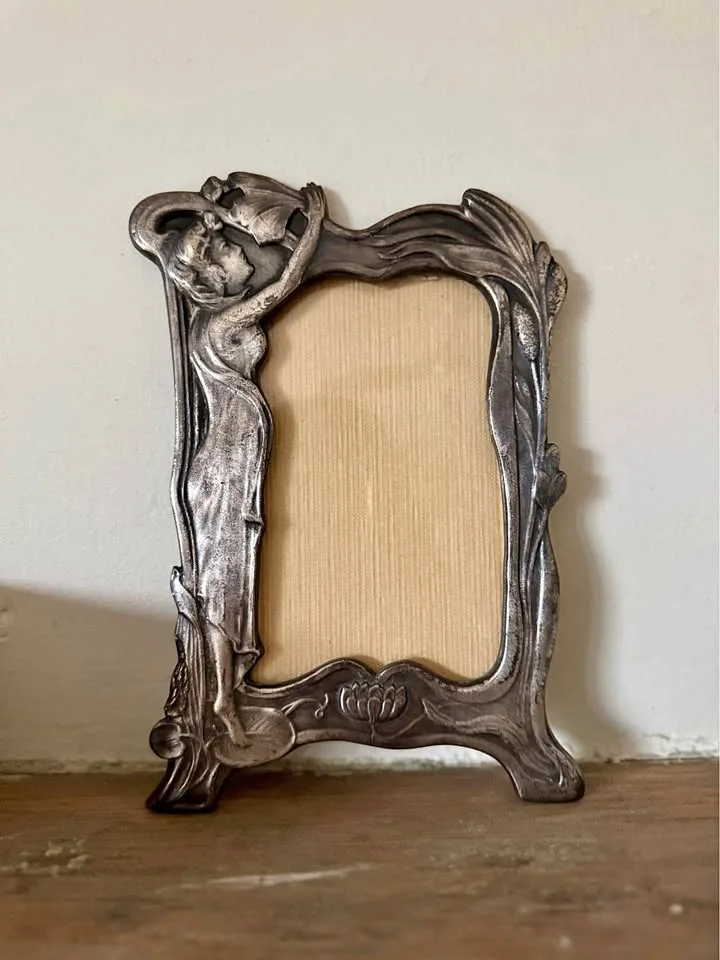Vintage Art Nouveau Pewter Picture Frame thumbnail
