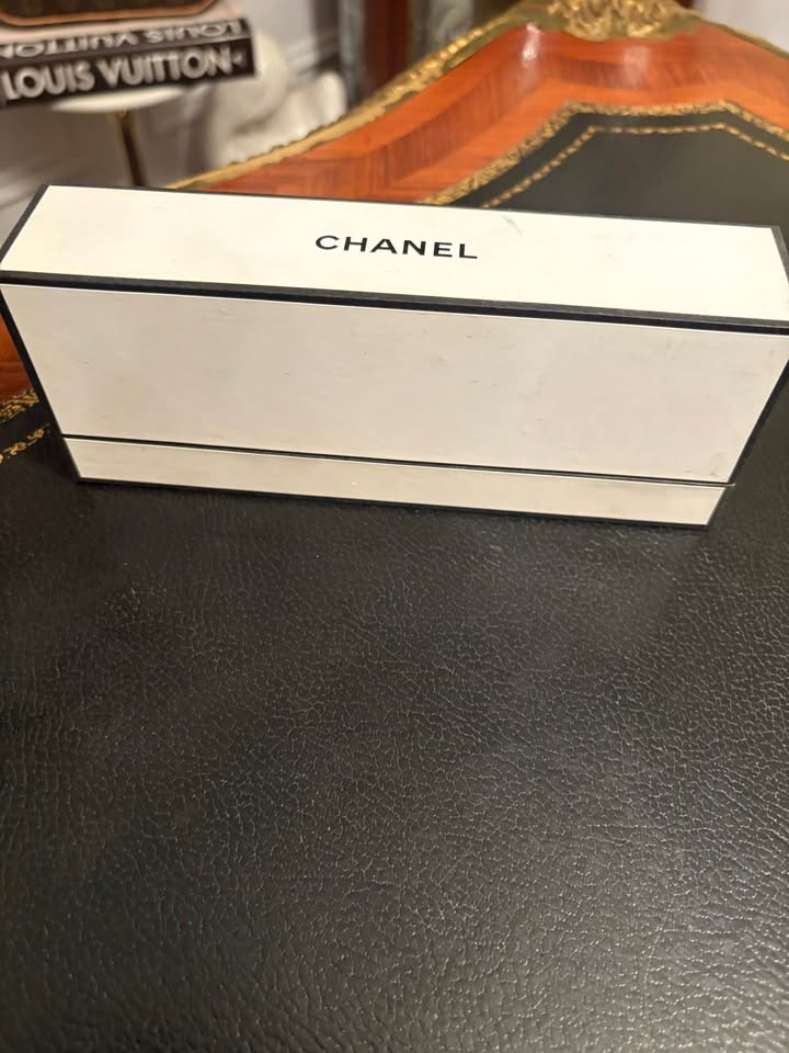 Vintage CHANEL Parfum Miniature Coffret Set - 5 Iconic Fragrance - photo 4