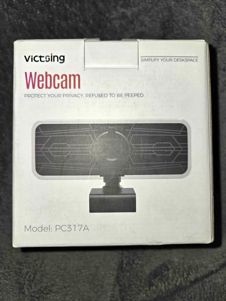Webcam with Dual Microphones & Privacy Cover