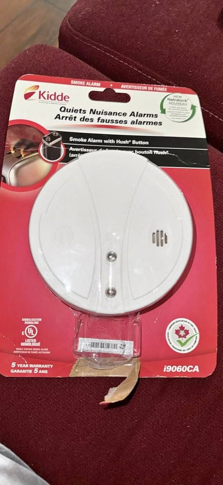Kidde i9060CA Smoke Alarm with Hush Button