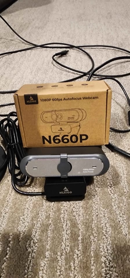 Streaming/Content Equipment Bundle - photo 3