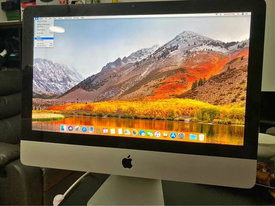iMac (21.5-inch, Mid 2011) thumbnail