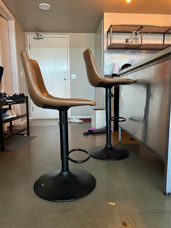 Brown height adjustable 360 swivel bar stools (2 stools) - photo 2