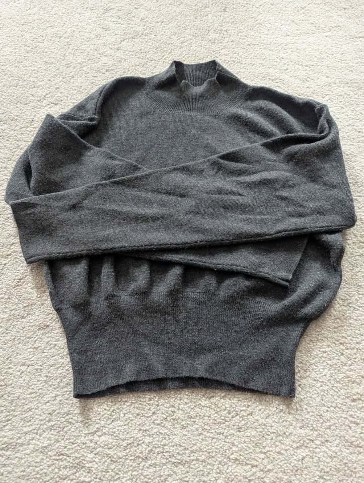 Sweater purge - Small - photo 3