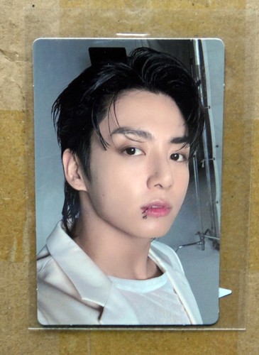 Jungkook GOLDEN Album Photocards - photo 5