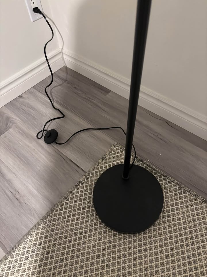 Floor lamp whit glass shade - photo 5