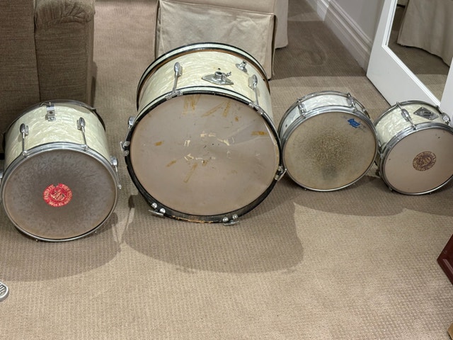 Vintage 1960s Japanese Drum Kit w/ Snare & Original Pedal - photo 3