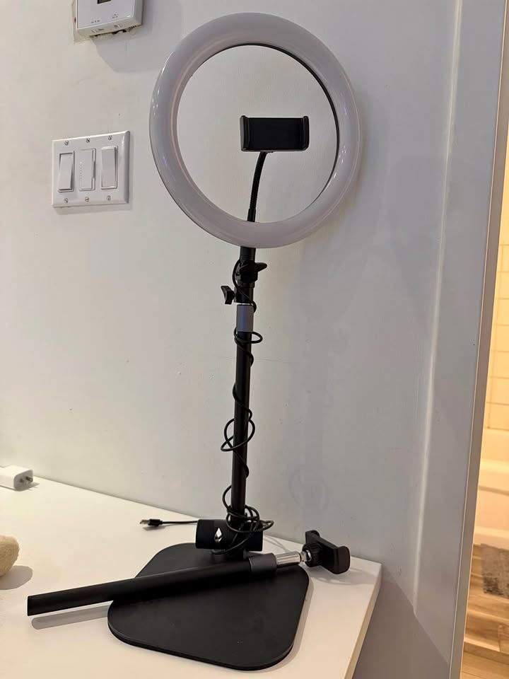Overhead Phone Mount, Camera Stand w/ 10.5" Ring Light