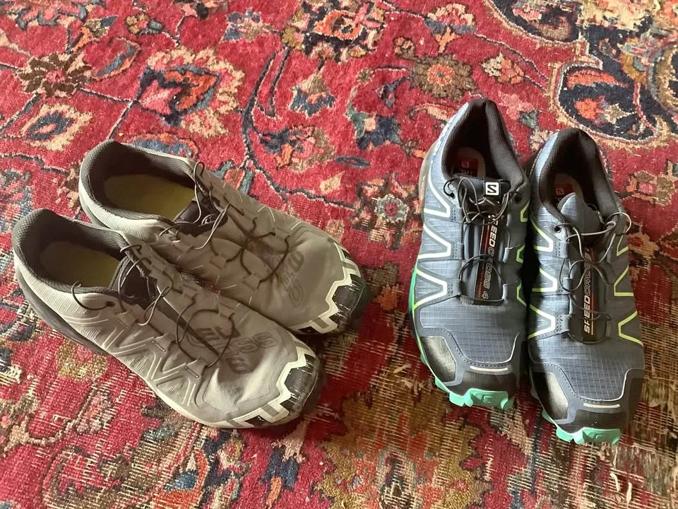 Salomon Speedcross Hiking Trail Running Shoes thumbnail