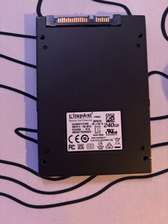 Kingston 240GB SSD - photo 2