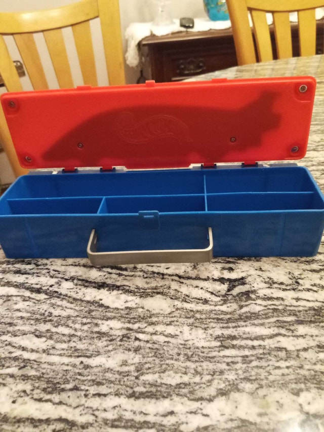 Hot Wheels Car Carrier 1998 - photo 2