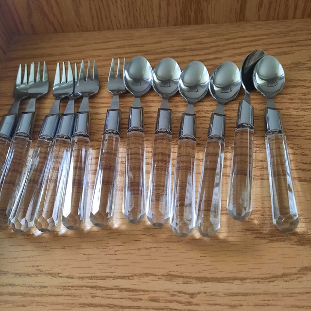 Flatware 6 Dessert Forks 6 Dessert Spoons