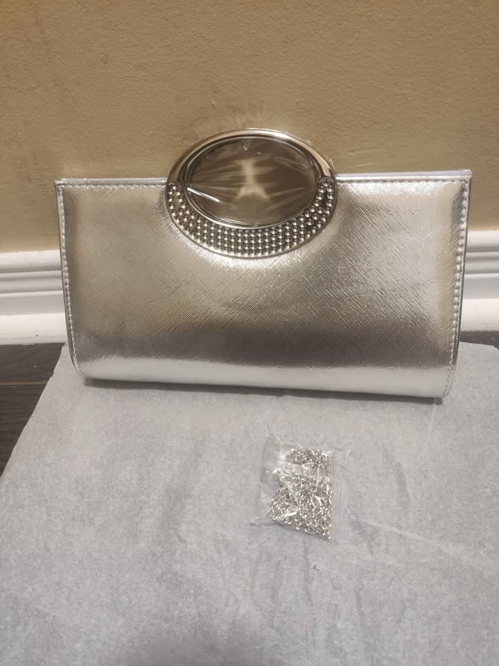Brand new silver glitter luxury party evening bag for women - photo 5