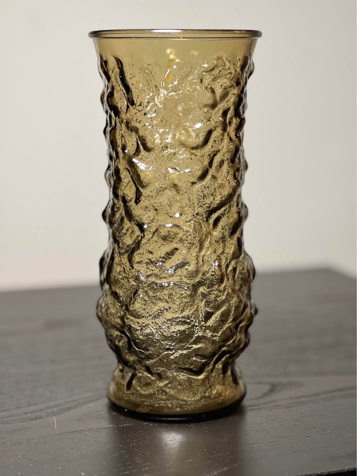 Smoke Brown Crinkle Glass Vase Vintage MCM EO Brody Co USA - photo 3
