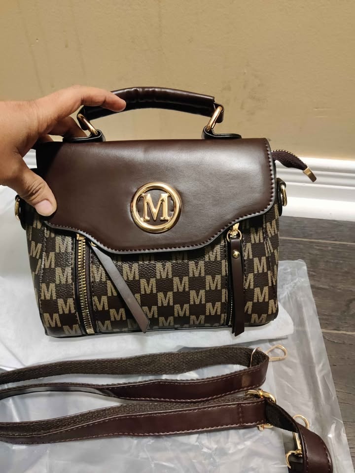 Brand new small brown women's stylish handbag (unbranded) - photo 2