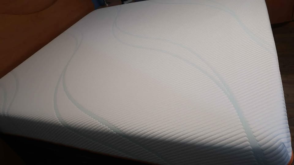 Tempurpedic ProAdapt King Mattress - Firm - photo 3
