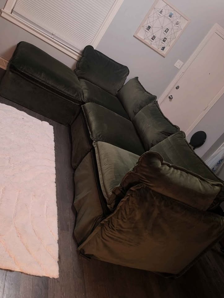 Anabei 4-Piece Modular Sofa - Olive - photo 2