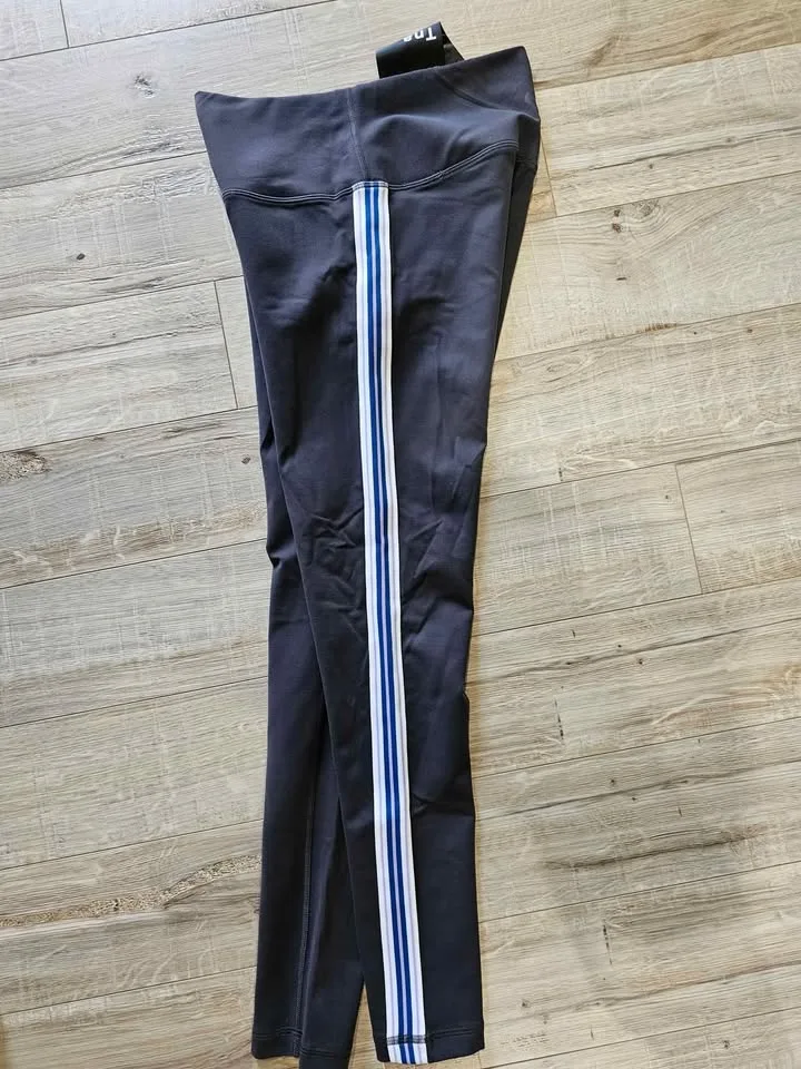 Atmosphere Legging image indicator(2)