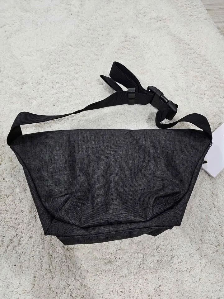 Herschel Hip Pack image indicator(3)